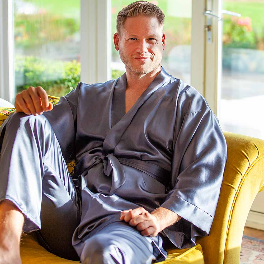 Storm silk kimono and pyjama trousers